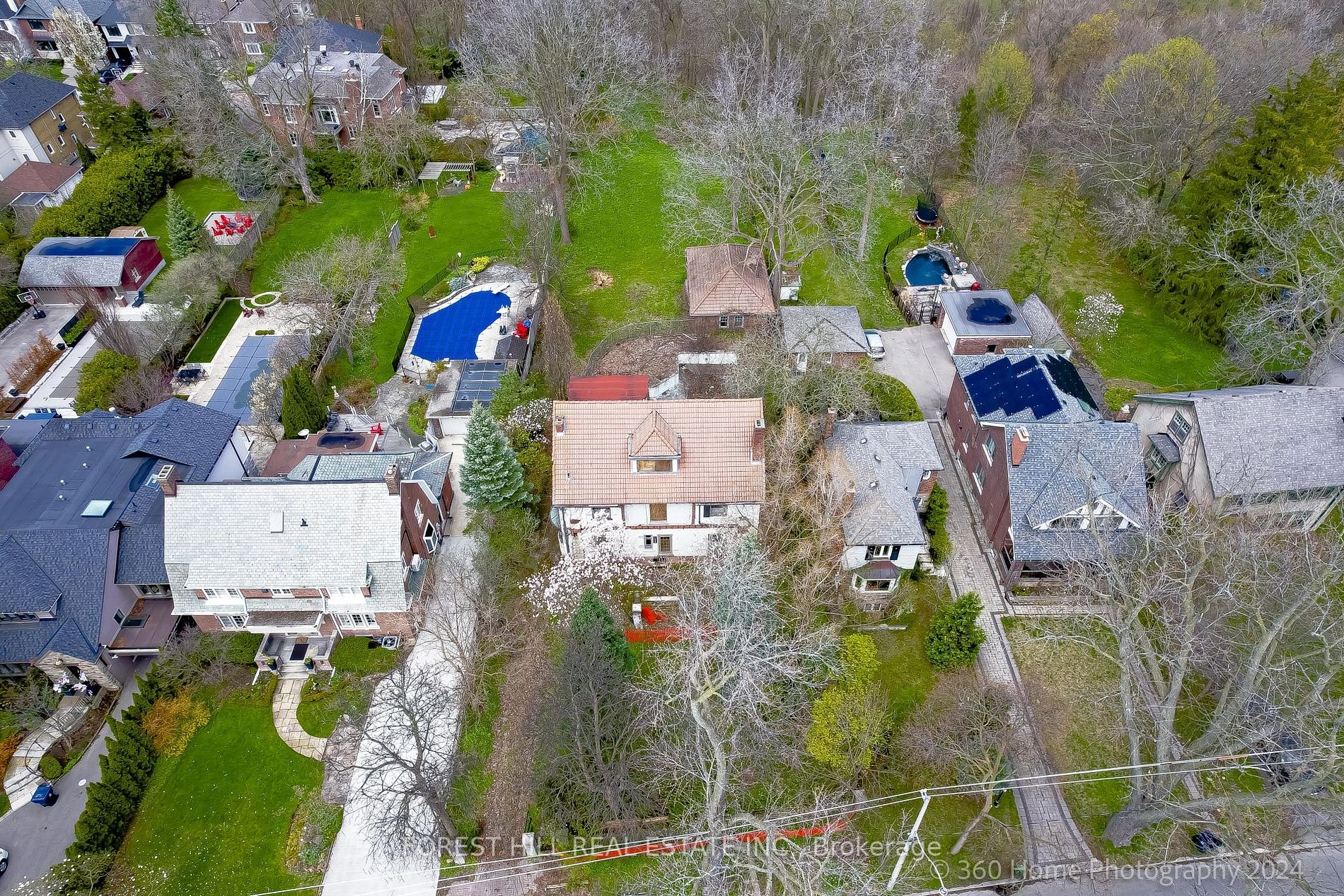 132 Blythwood Rd