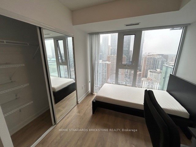 50 Wellesley Street E, #3303