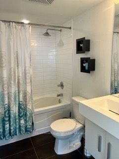 38 Dan Leckie Way, #1512