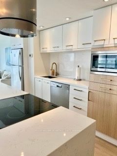 38 Dan Leckie Way, #1512
