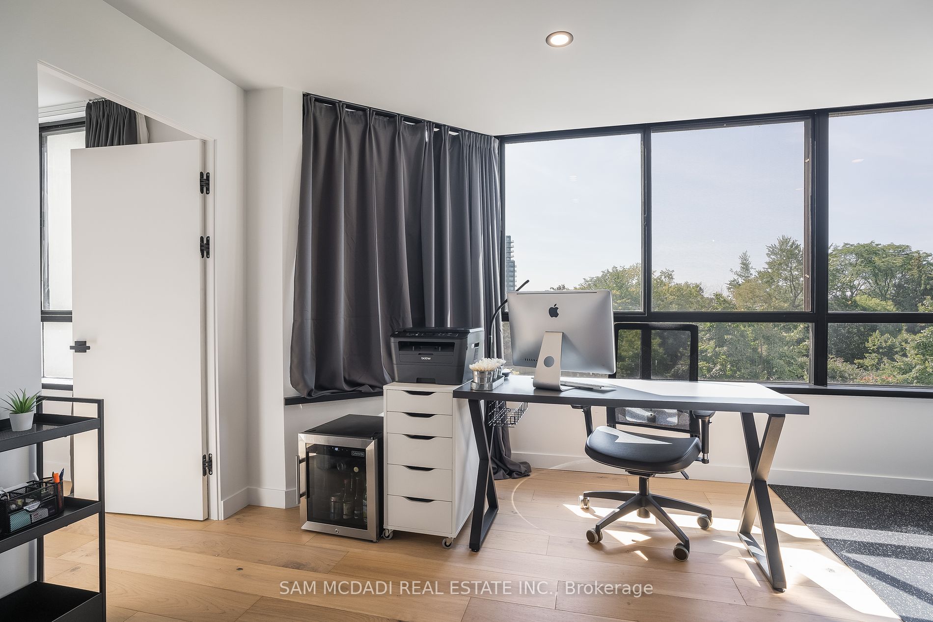 5444 Yonge Street #304