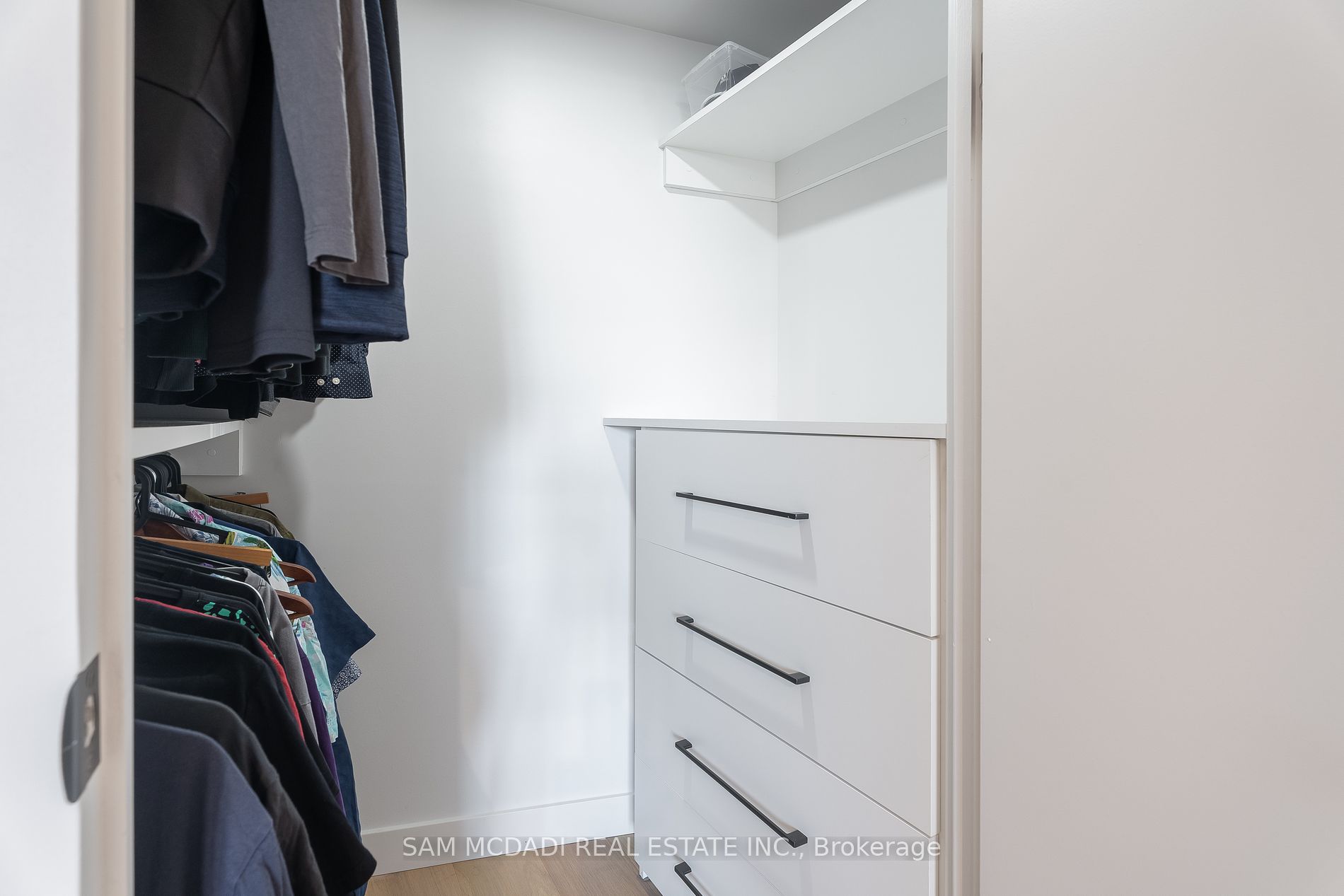 5444 Yonge Street #304