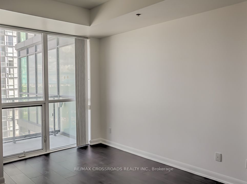 5168 Yonge Street, #3006