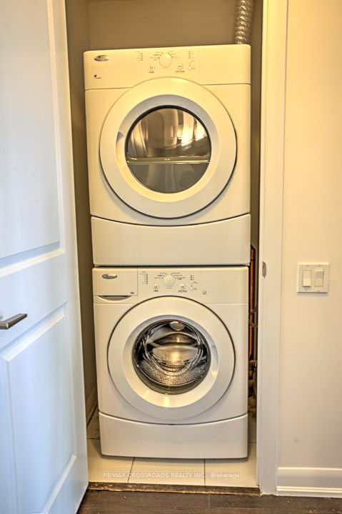 5168 Yonge Street, #3006