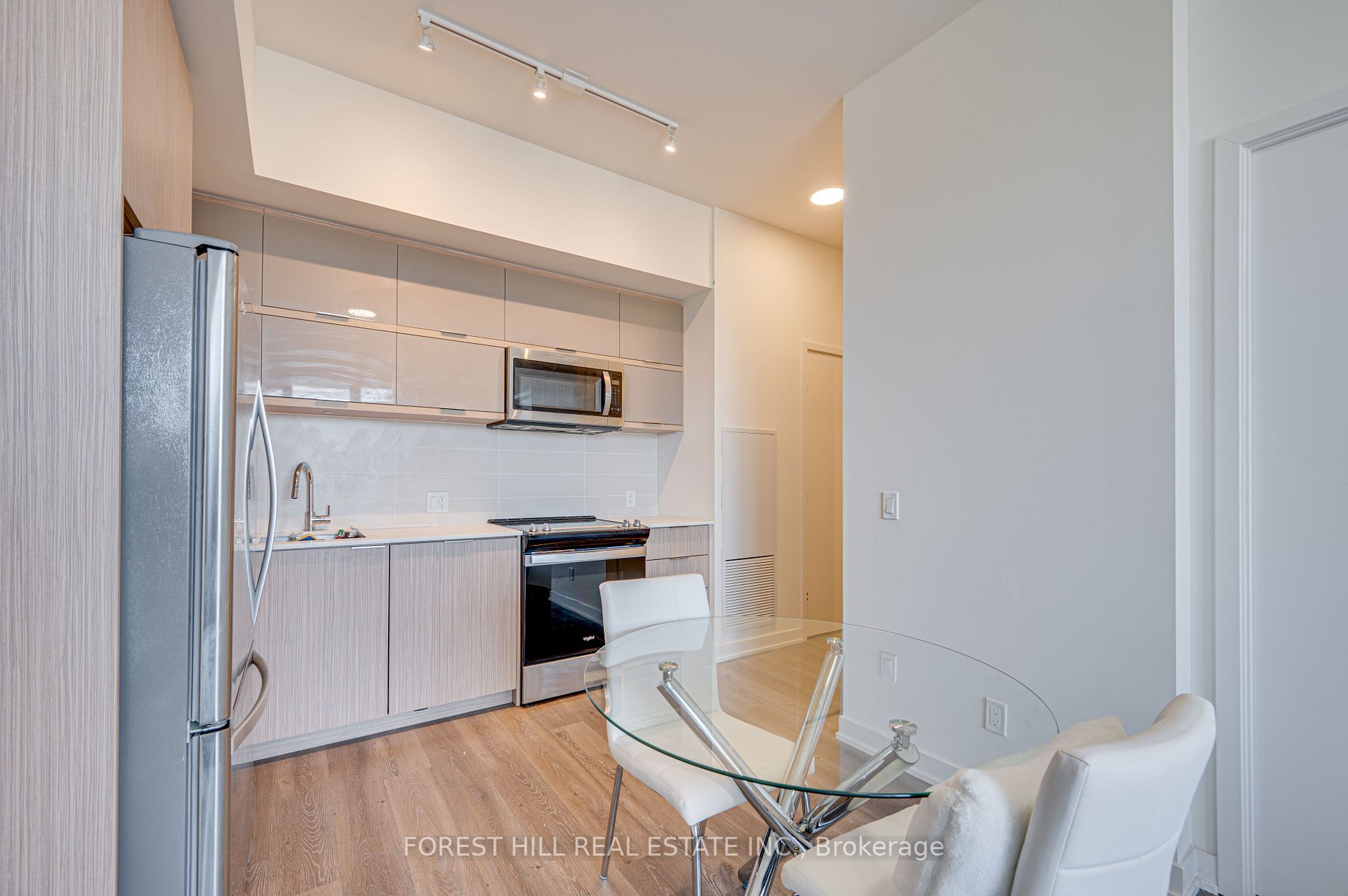 10 Deerlick Crt, #710