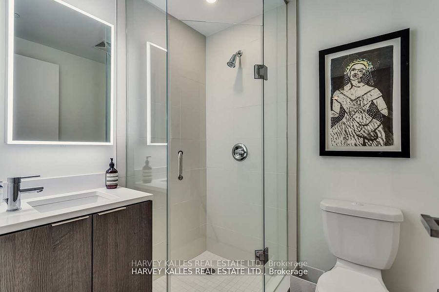 223 St Clair Ave W, #406