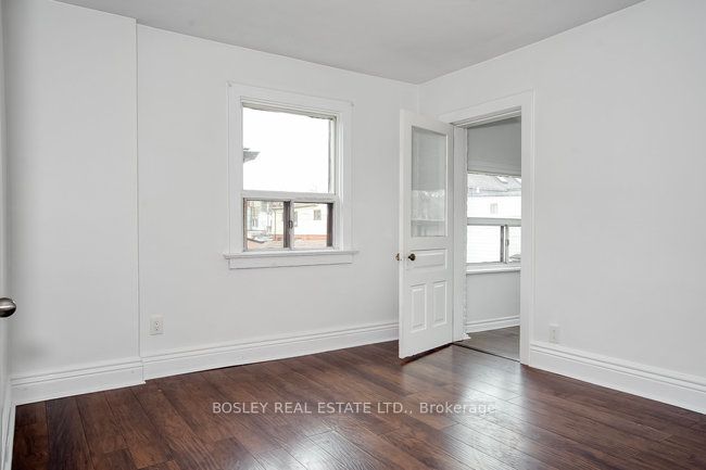 282 Ossington Ave