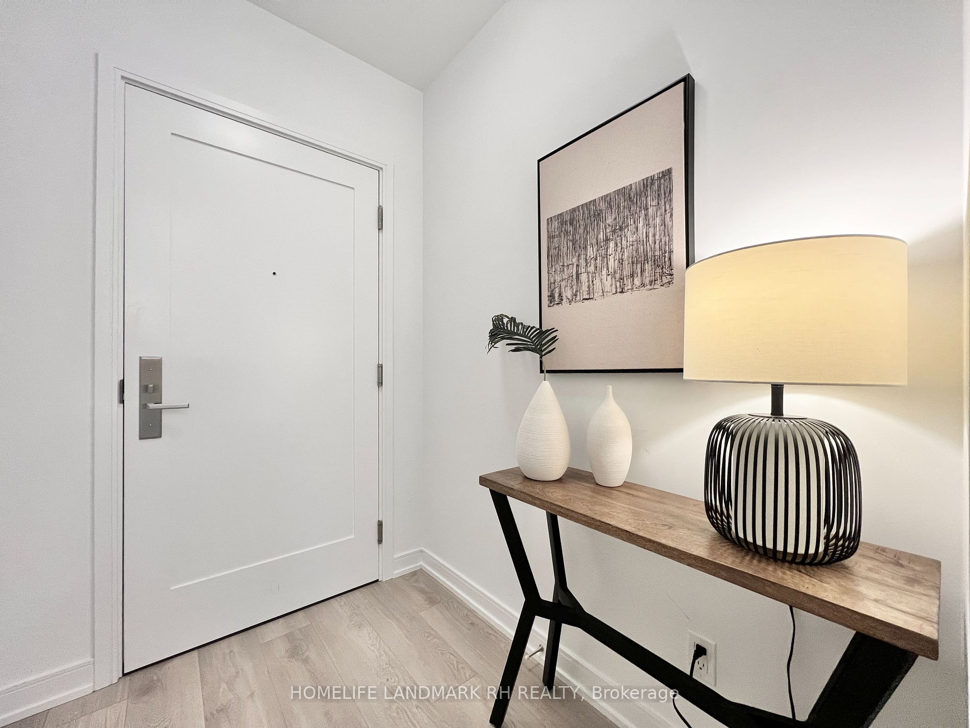3 Gloucester St, #610