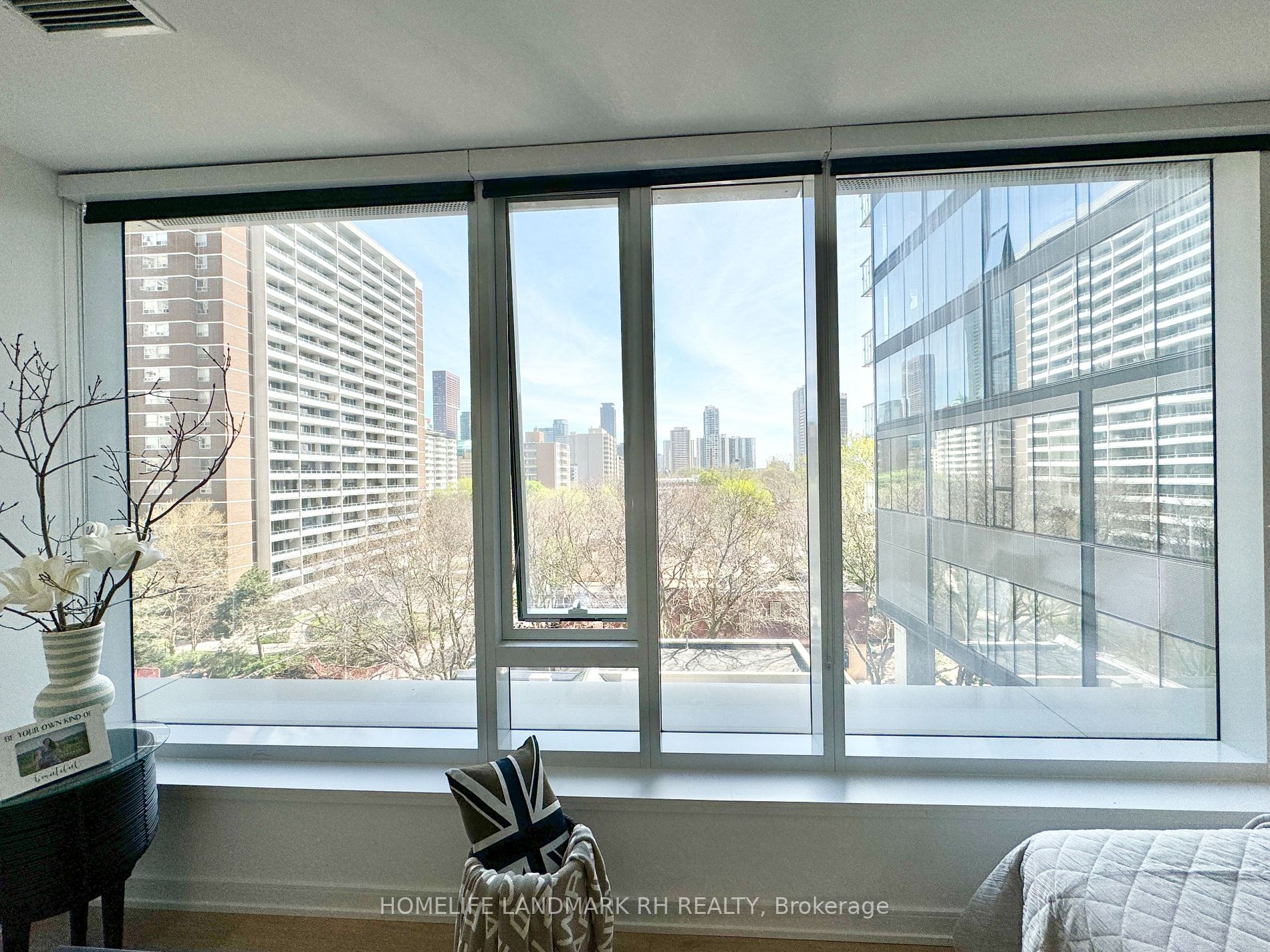 3 Gloucester St, #610