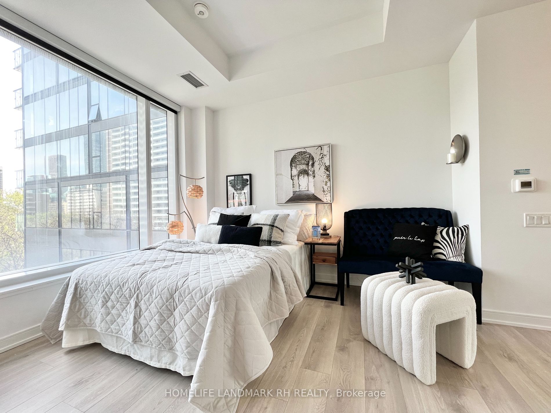 3 Gloucester St, #610