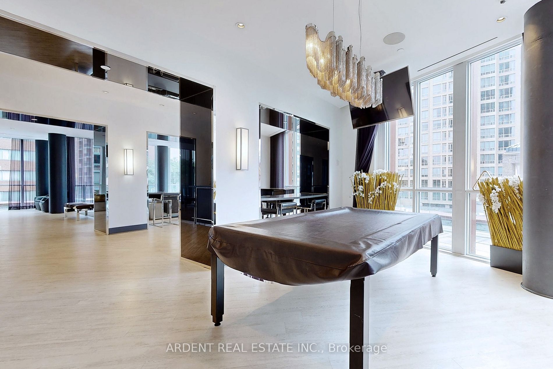 32 Davenport Road, #1107