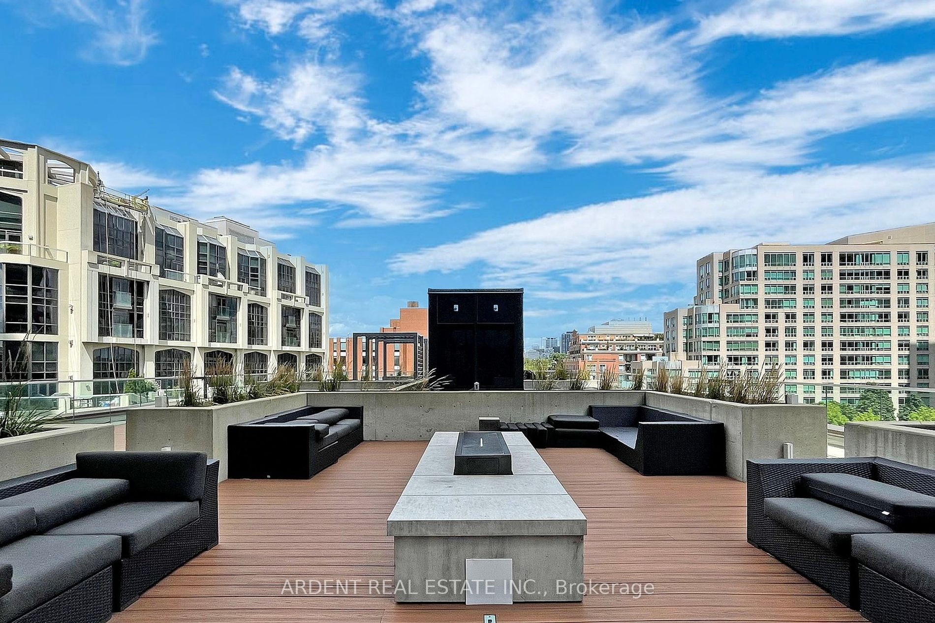 32 Davenport Road, #1107