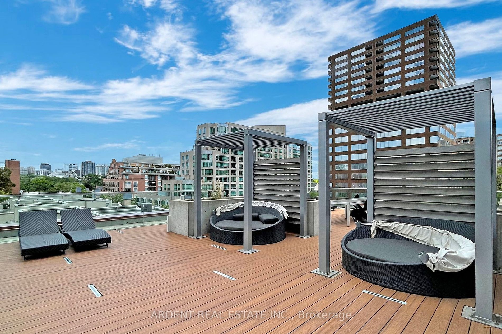 32 Davenport Road, #1107
