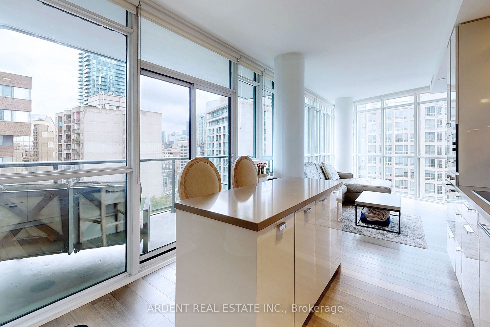 32 Davenport Road, #1107