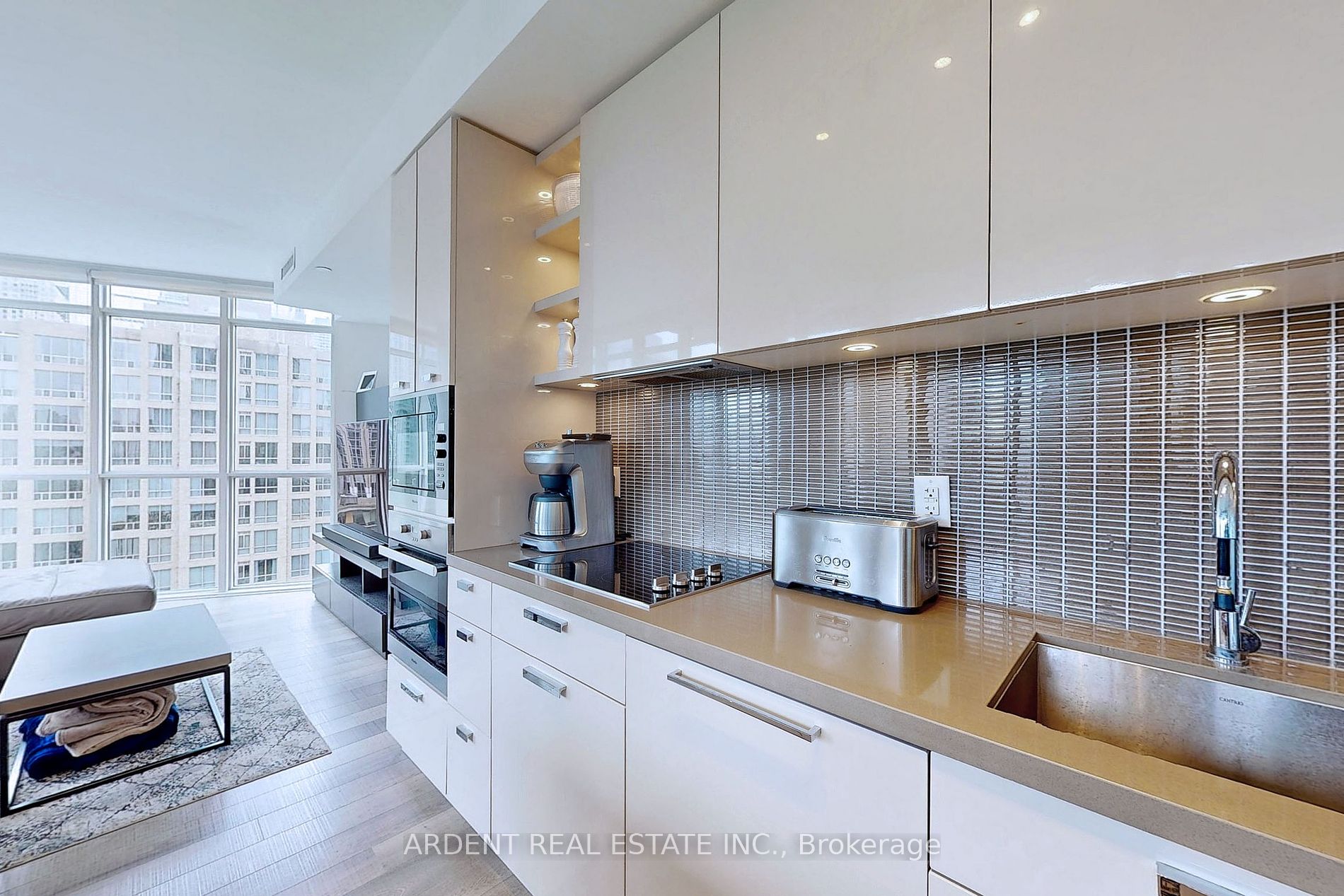 32 Davenport Road, #1107