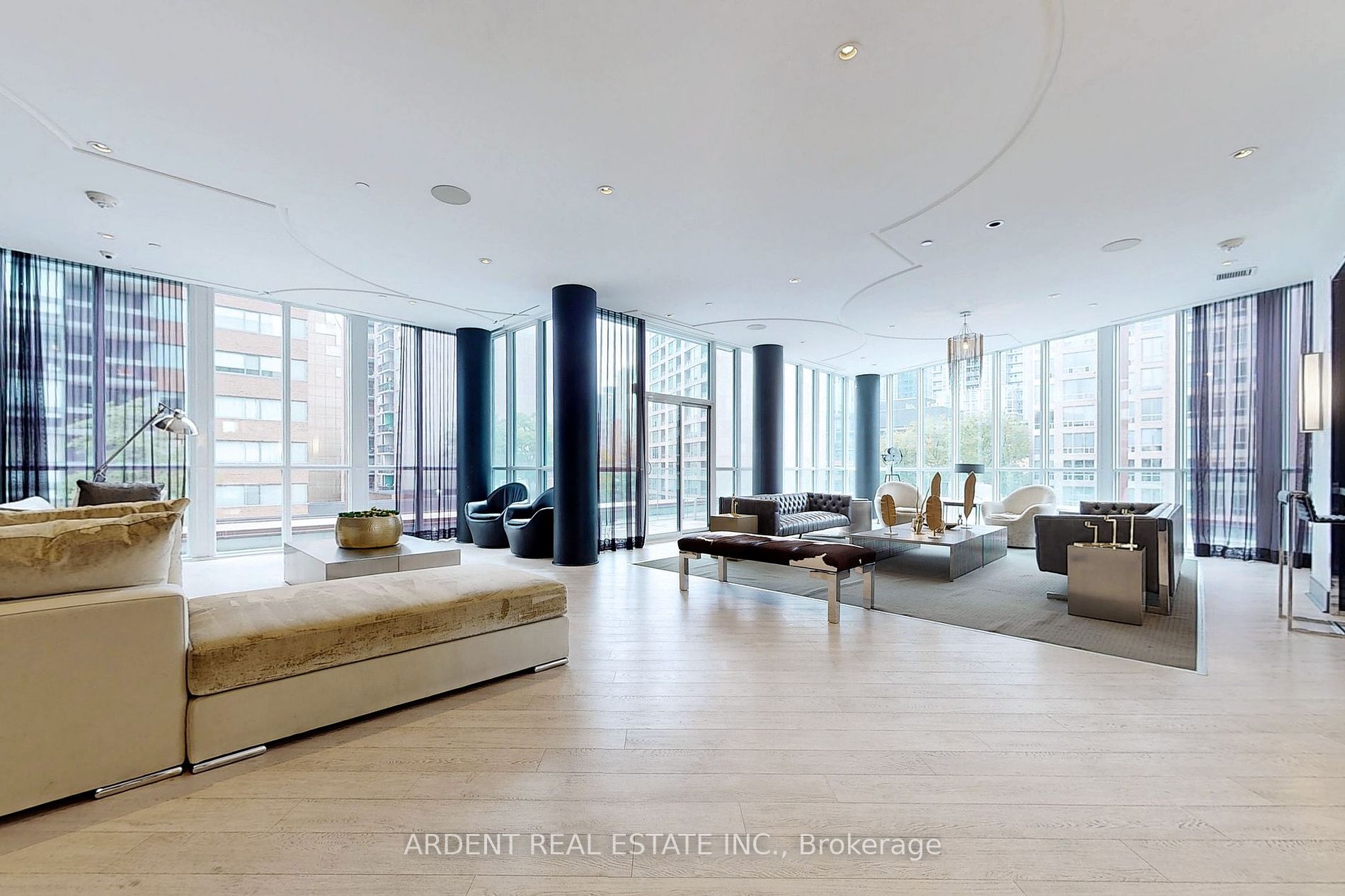 32 Davenport Road, #1107