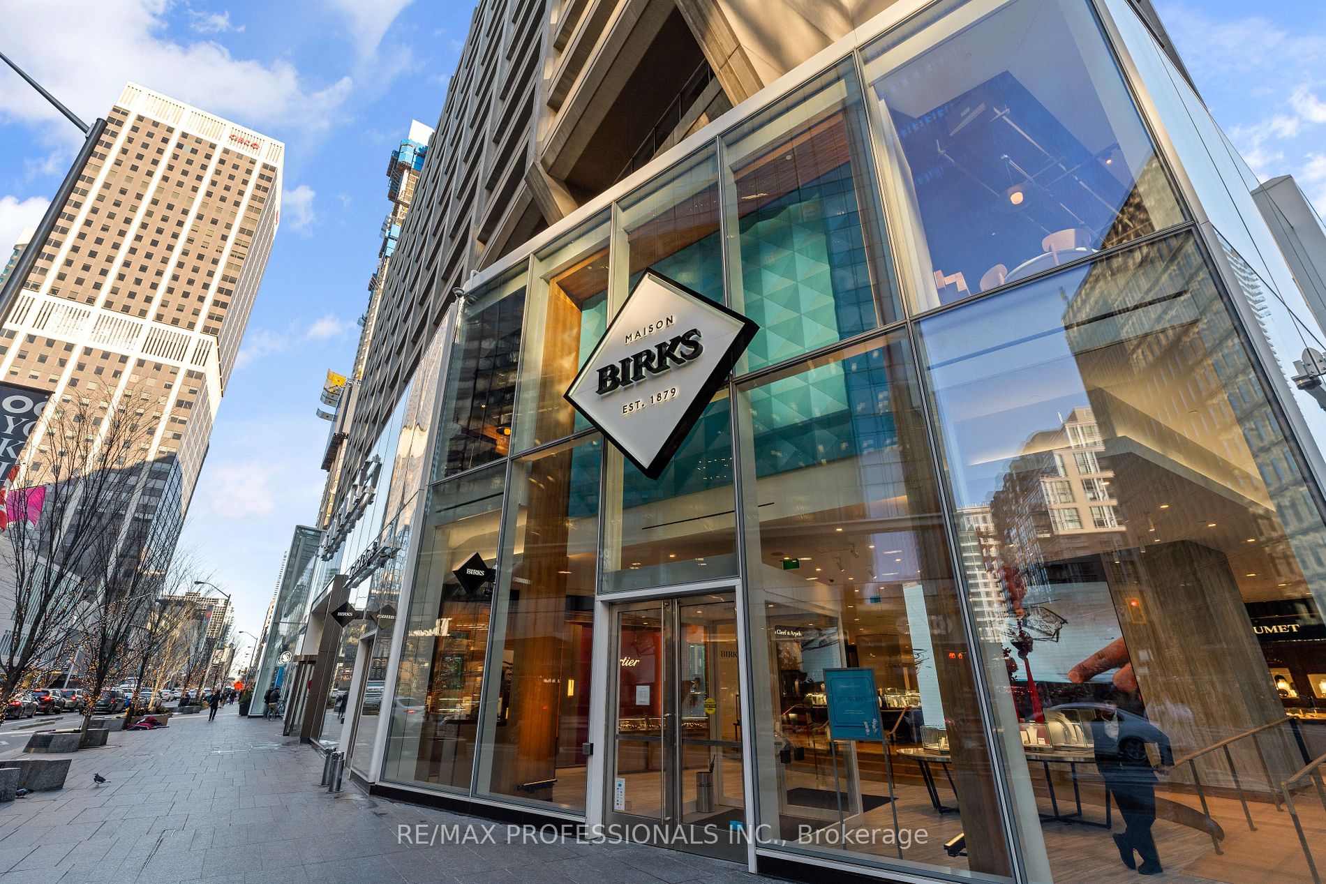 35 Balmuto St, #2104