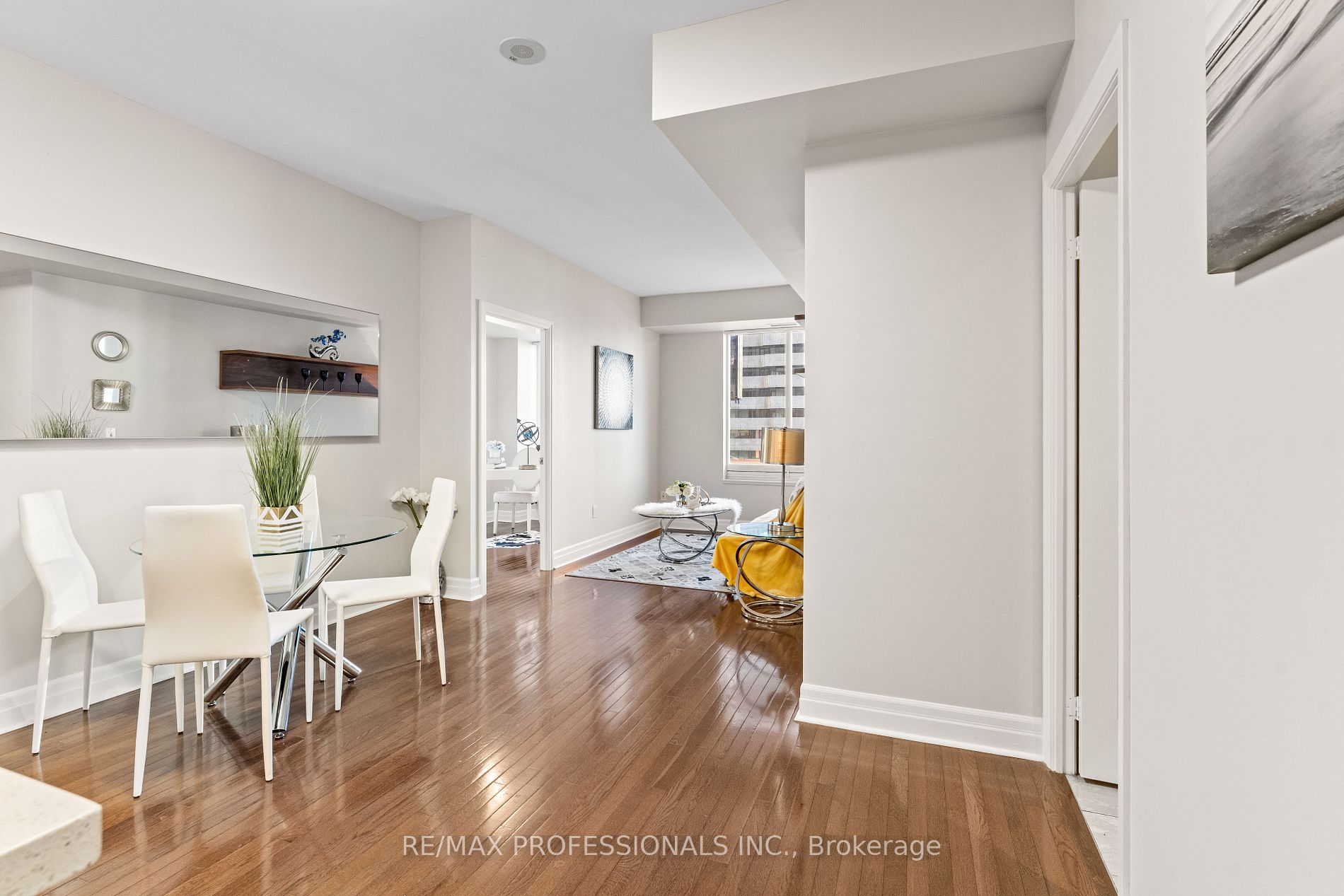 35 Balmuto St, #2104