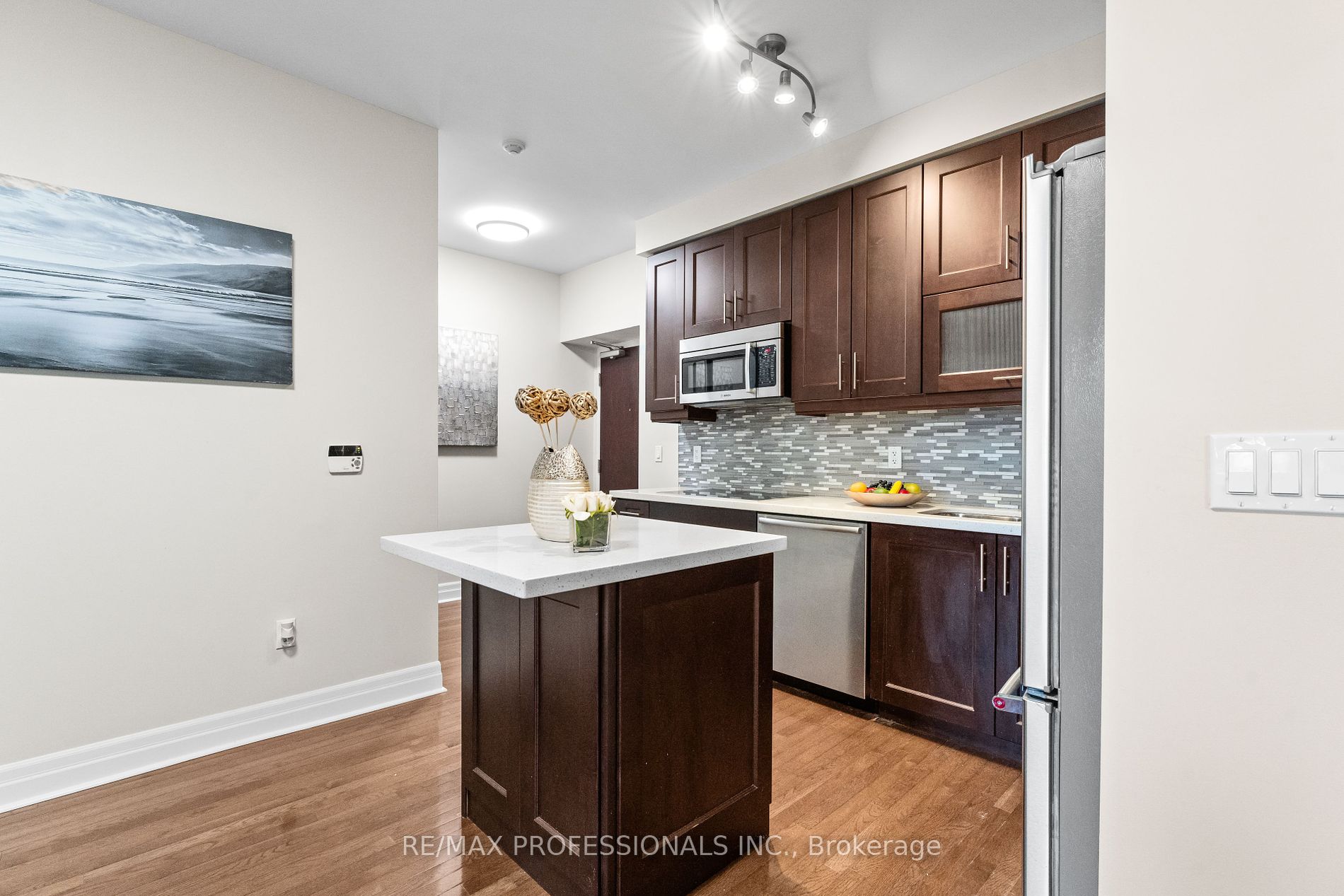 35 Balmuto St, #2104
