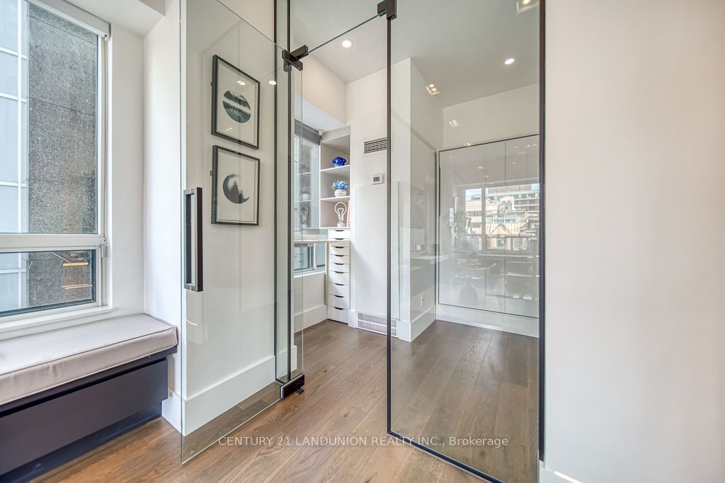 102 Bloor Street W, #203