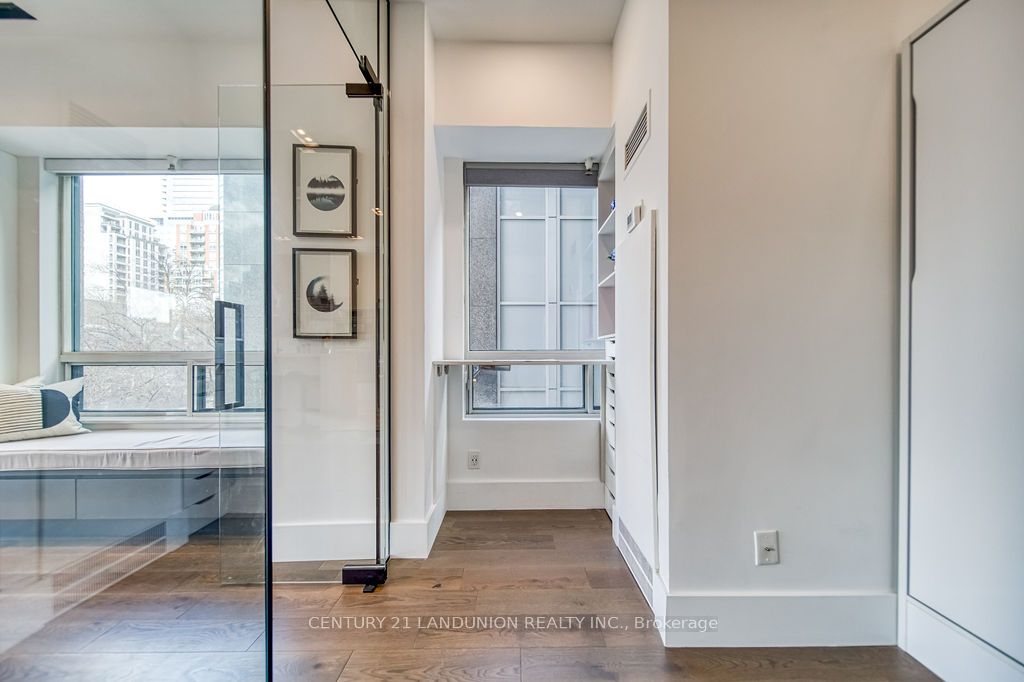 102 Bloor Street W, #203