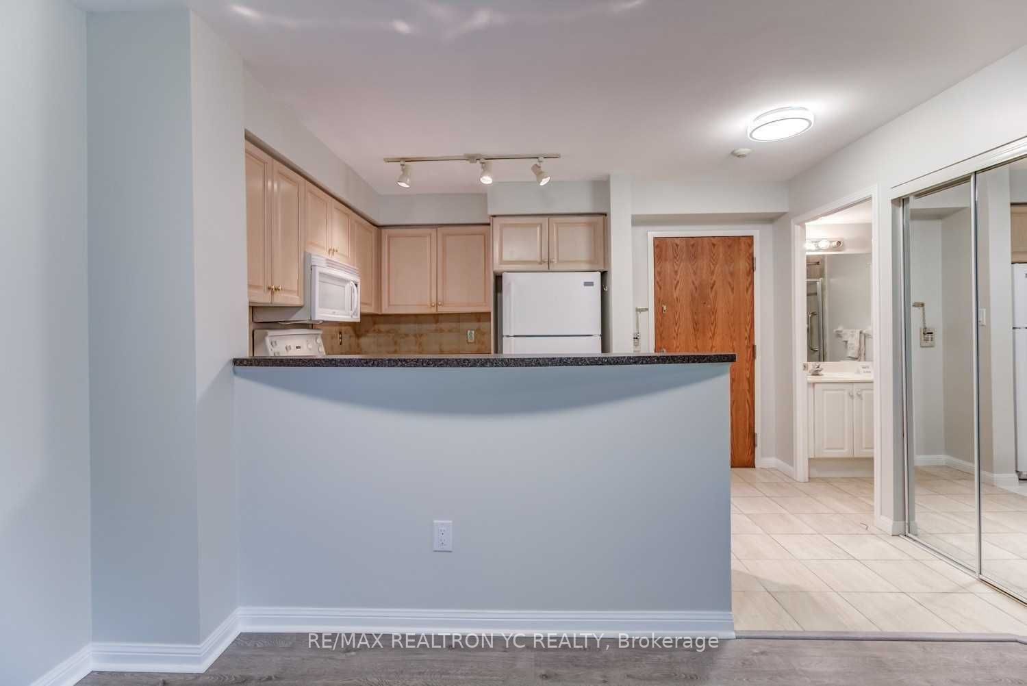 23 Lorraine Drive, #313