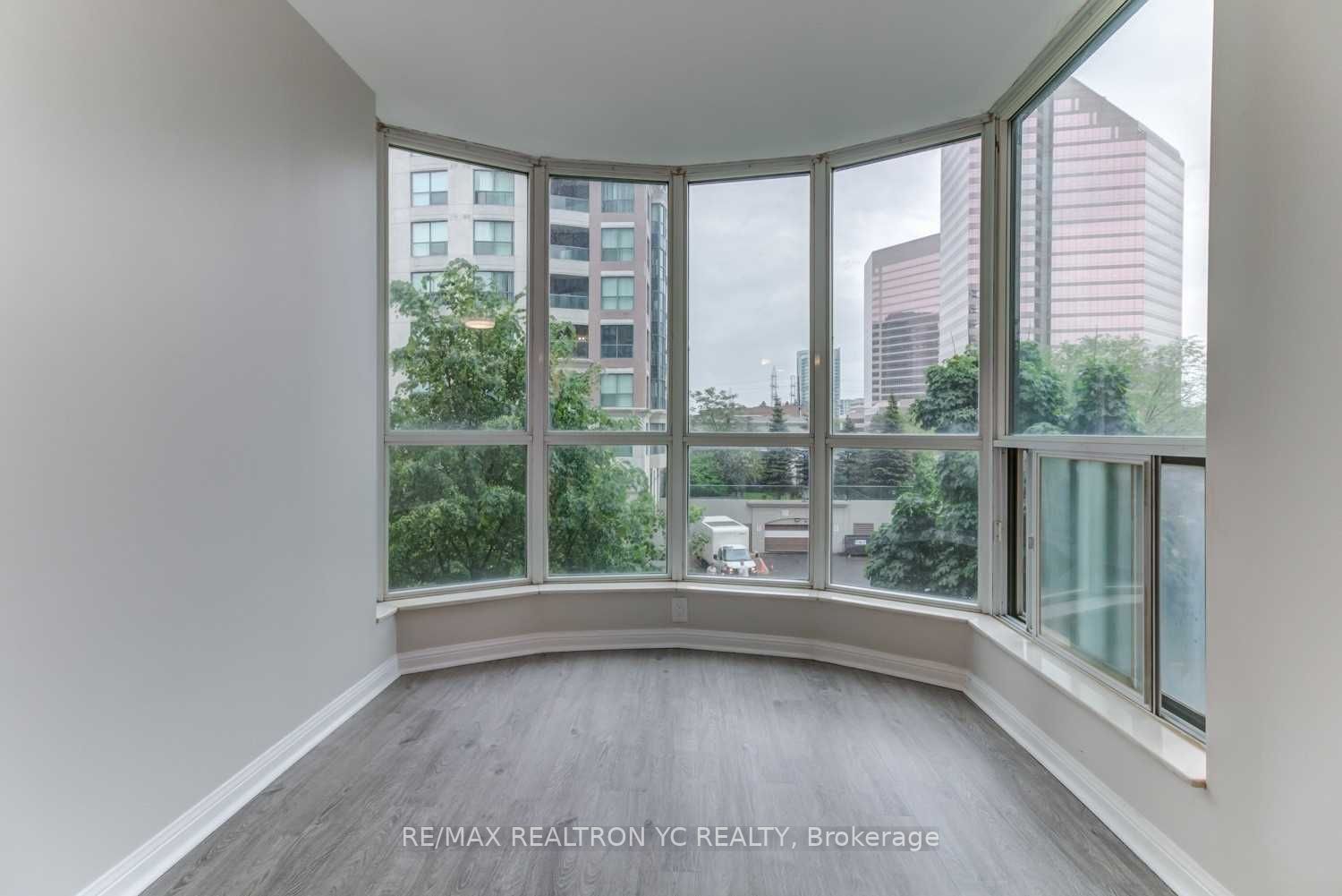 23 Lorraine Drive, #313