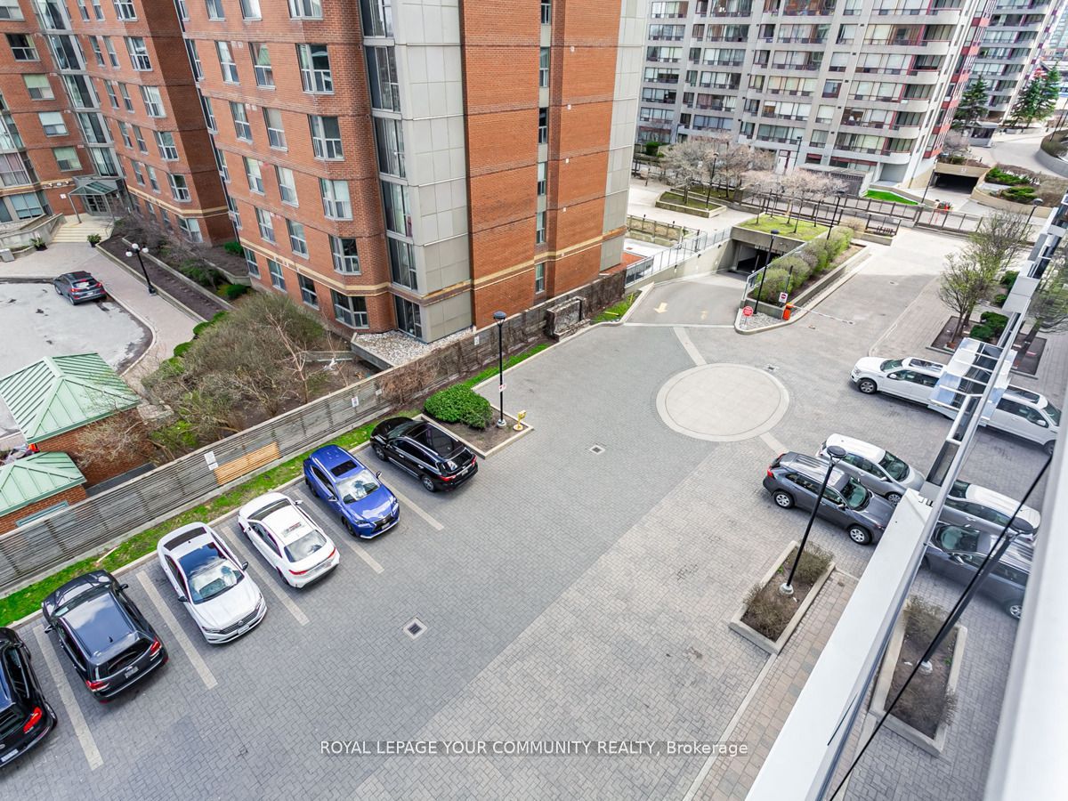 5793 Yonge Street, #603