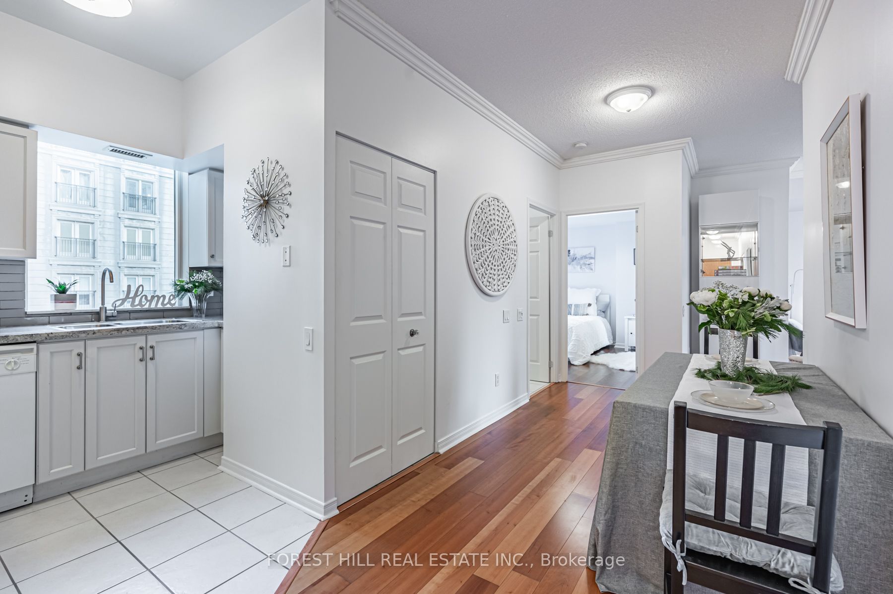 115 Richmond Street E #701