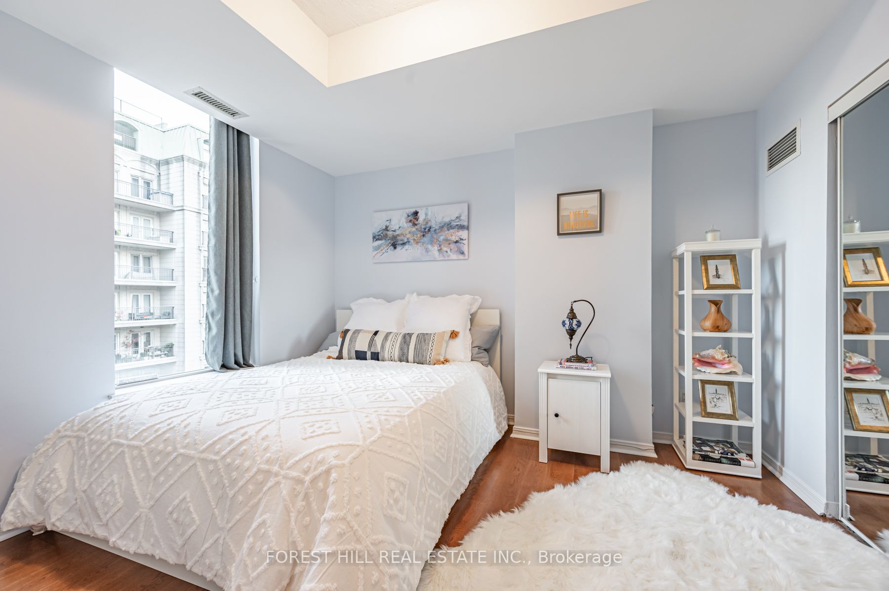 115 Richmond Street E #701
