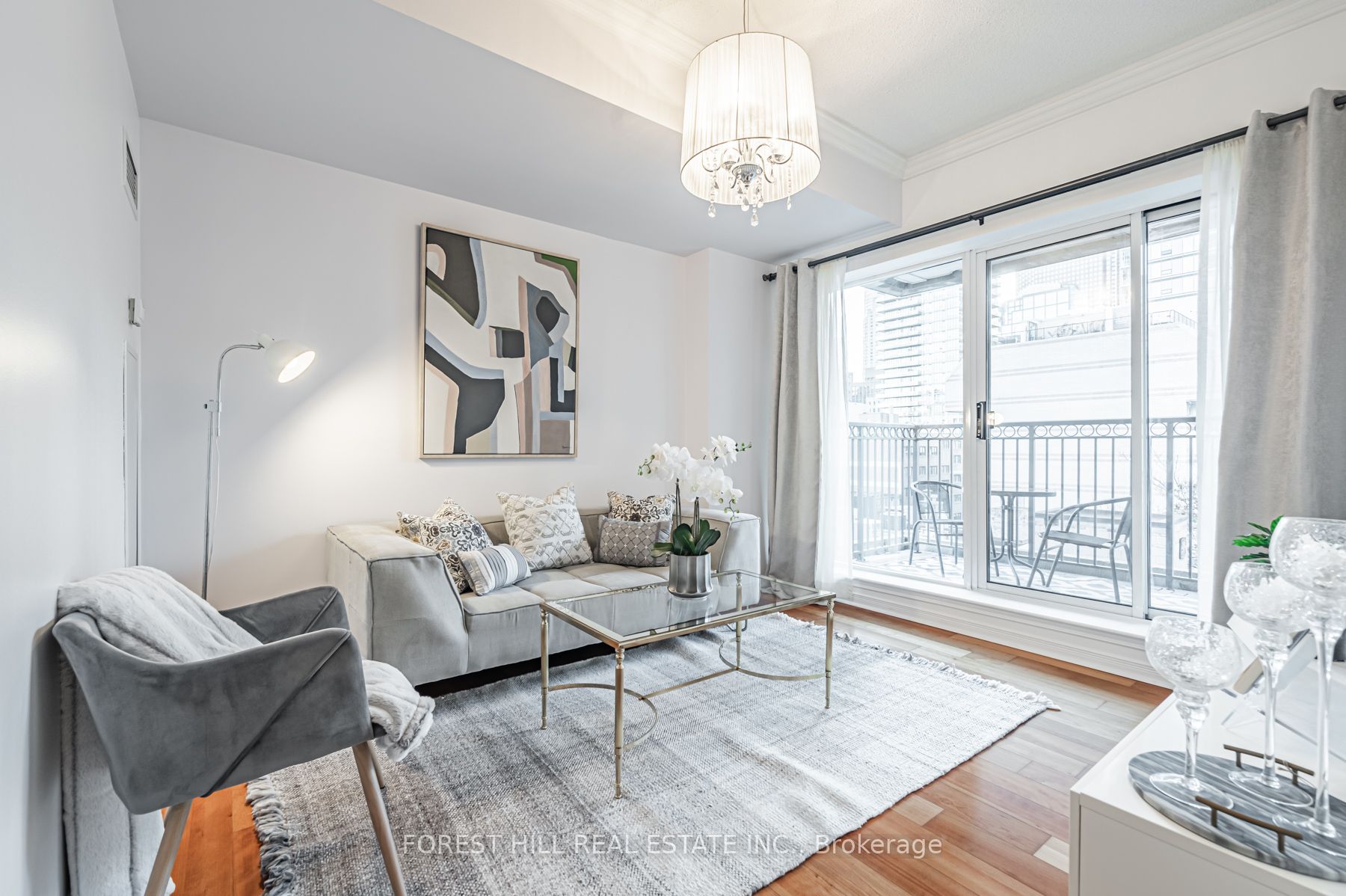 115 Richmond Street E #701