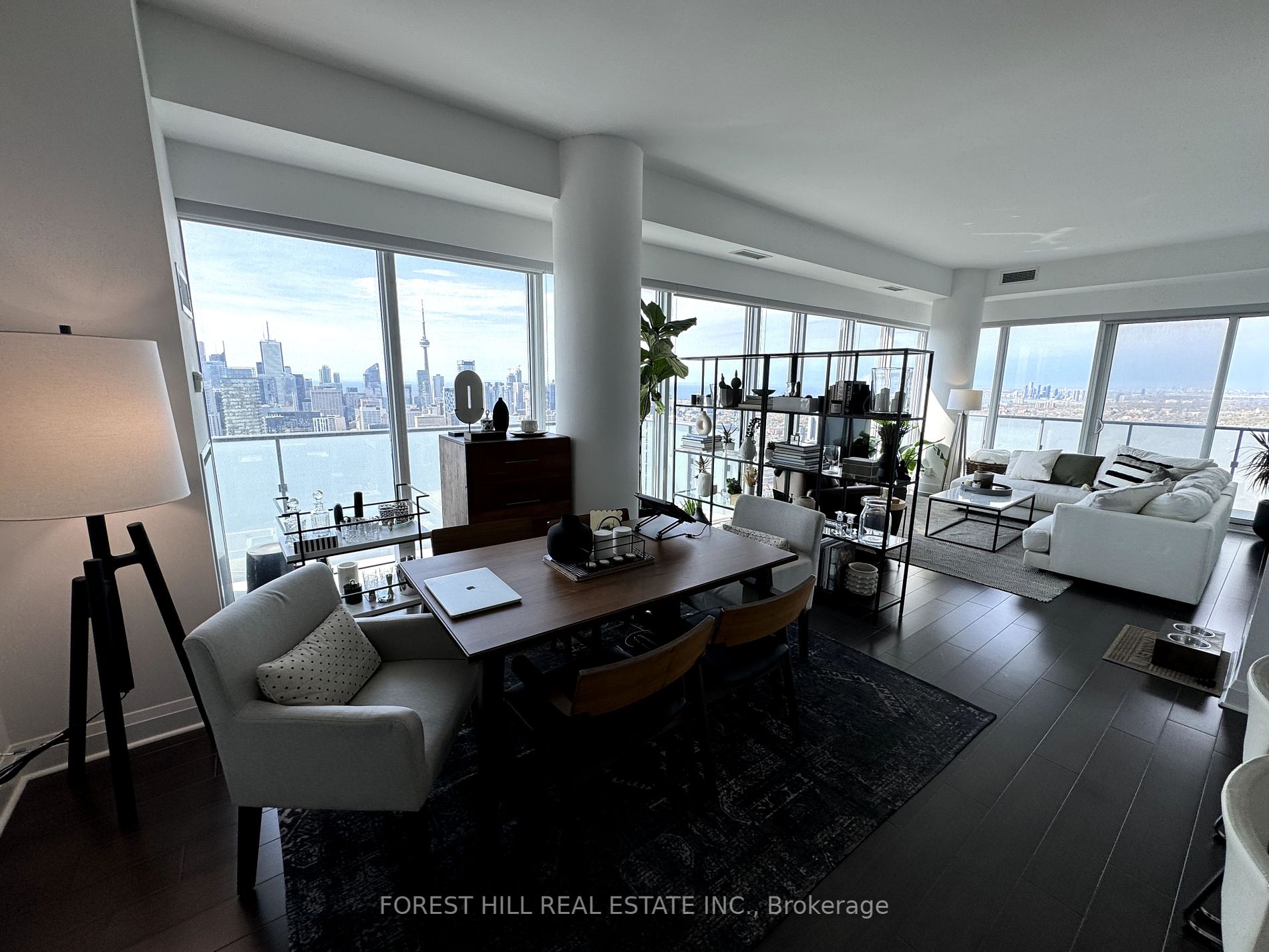1080 Bay Street #4902
