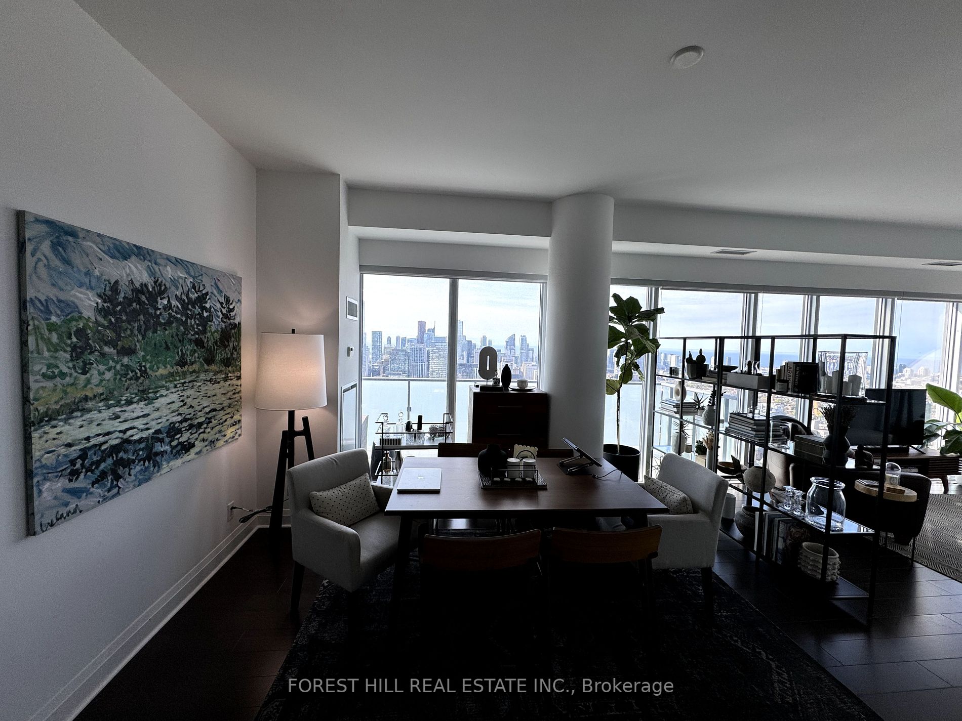 1080 Bay Street #4902