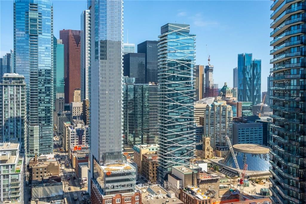 290 Adelaide St W, #3009