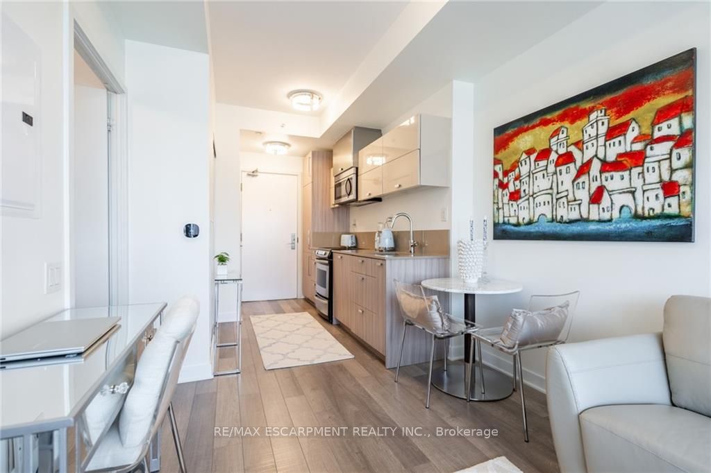 290 Adelaide St W, #3009