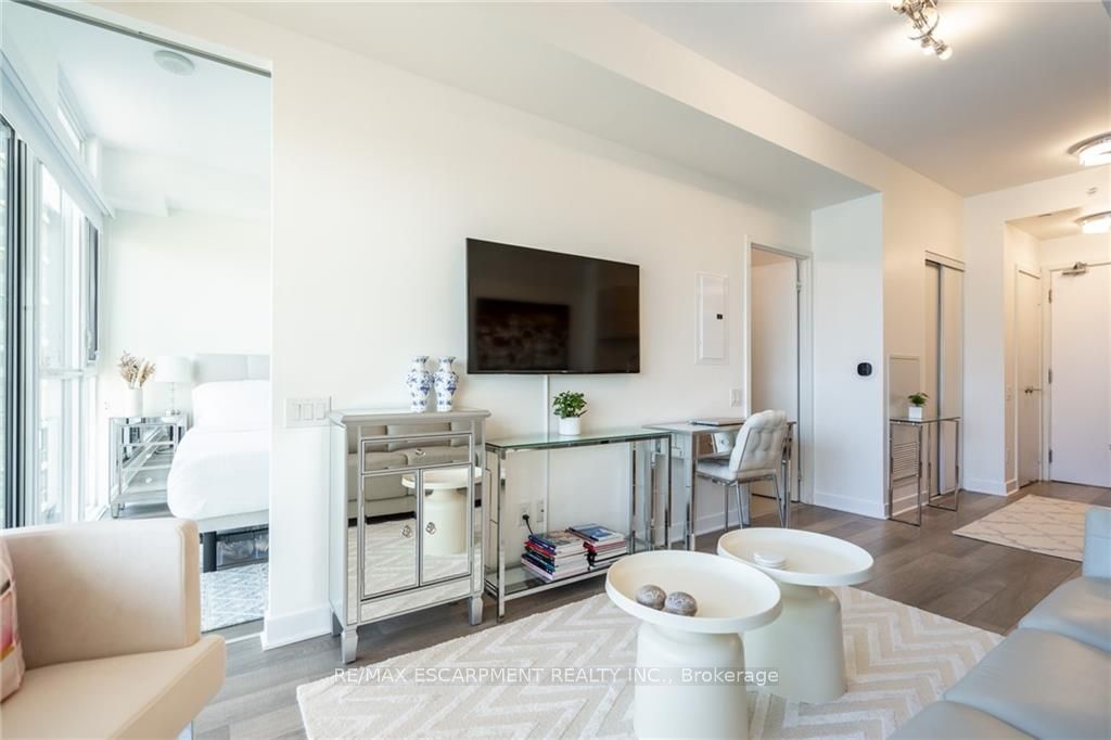 290 Adelaide St W, #3009