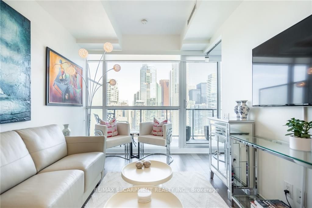 290 Adelaide St W, #3009