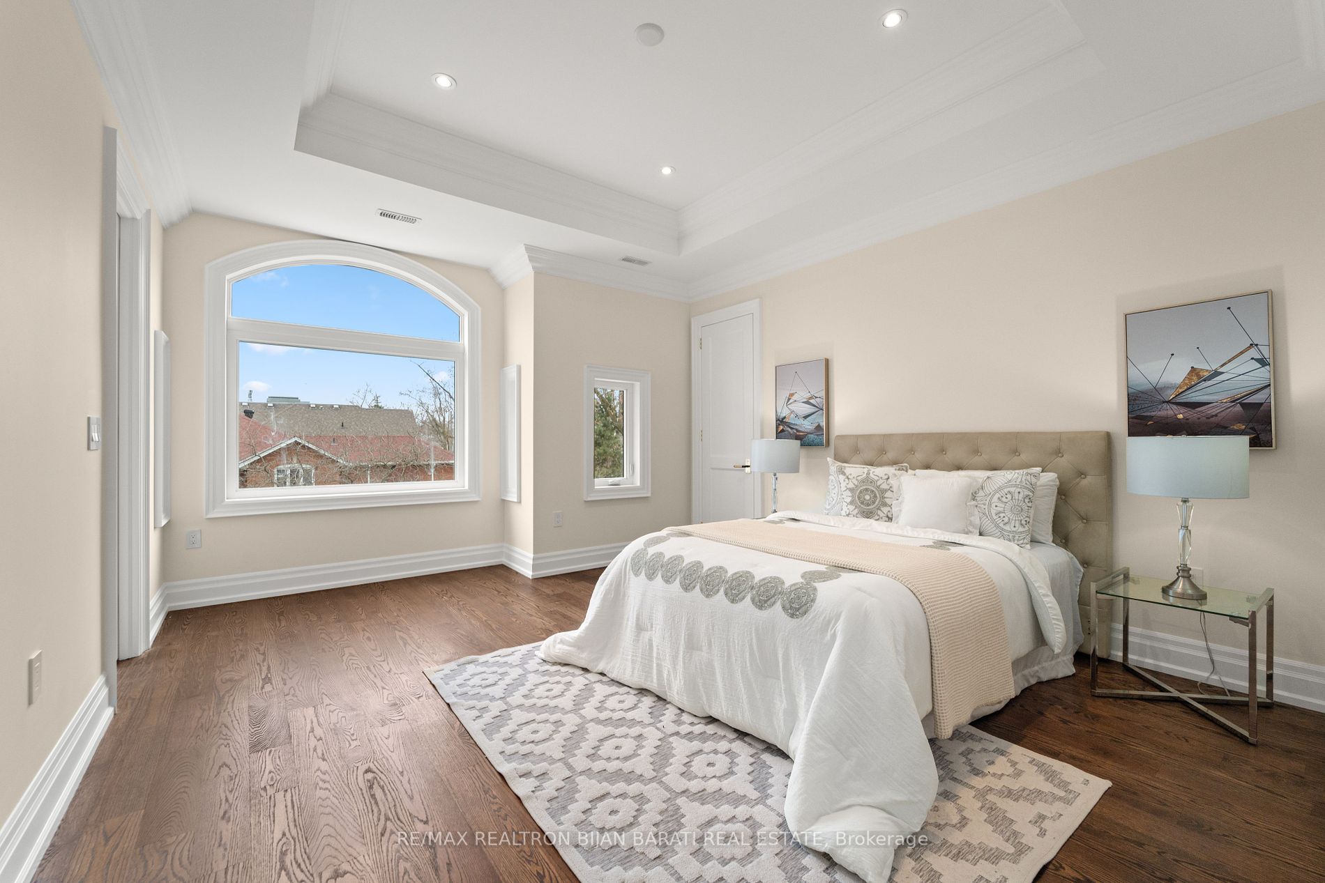 413 EMPRESS Avenue