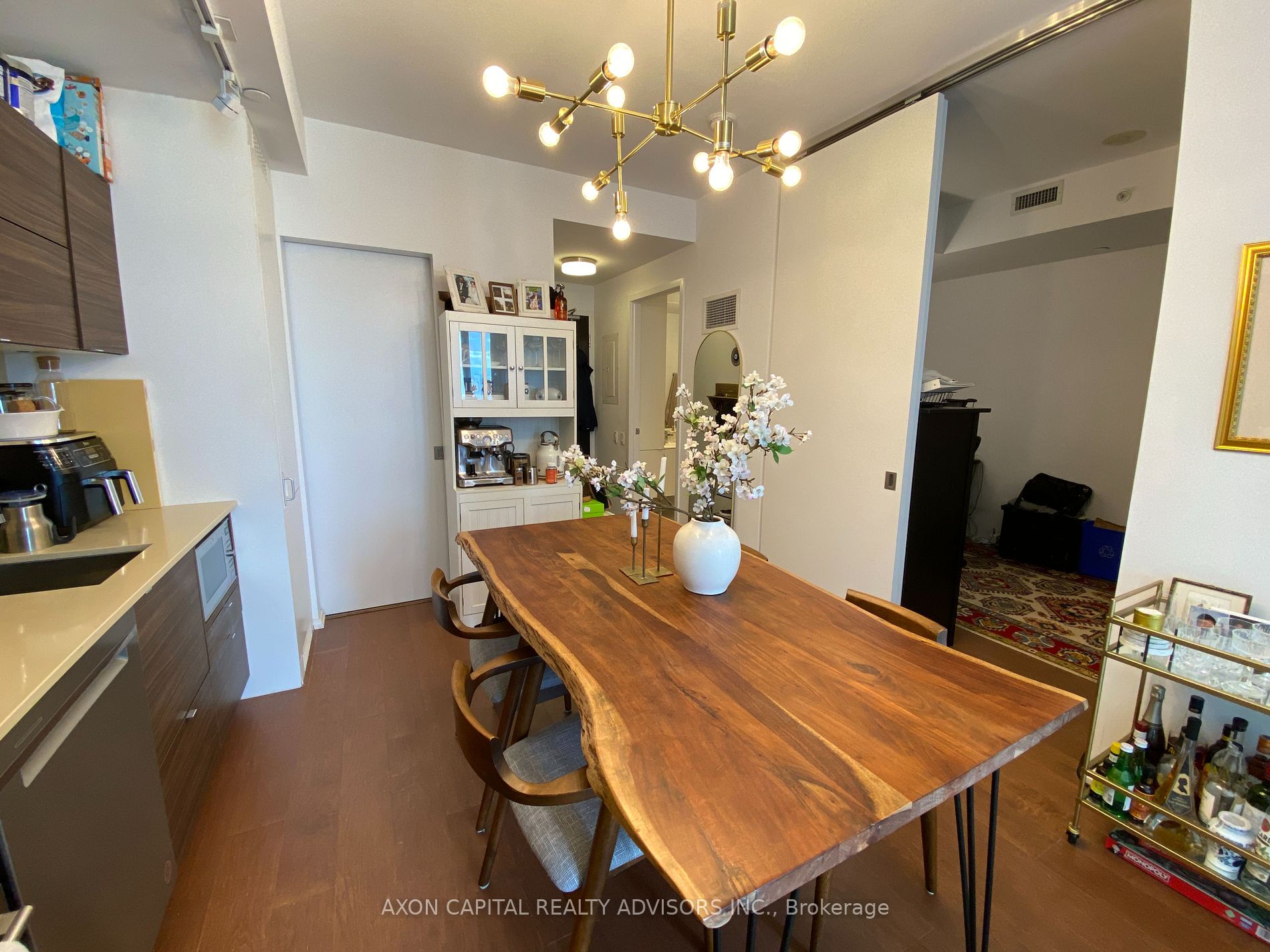 125 Peter St, #2007
