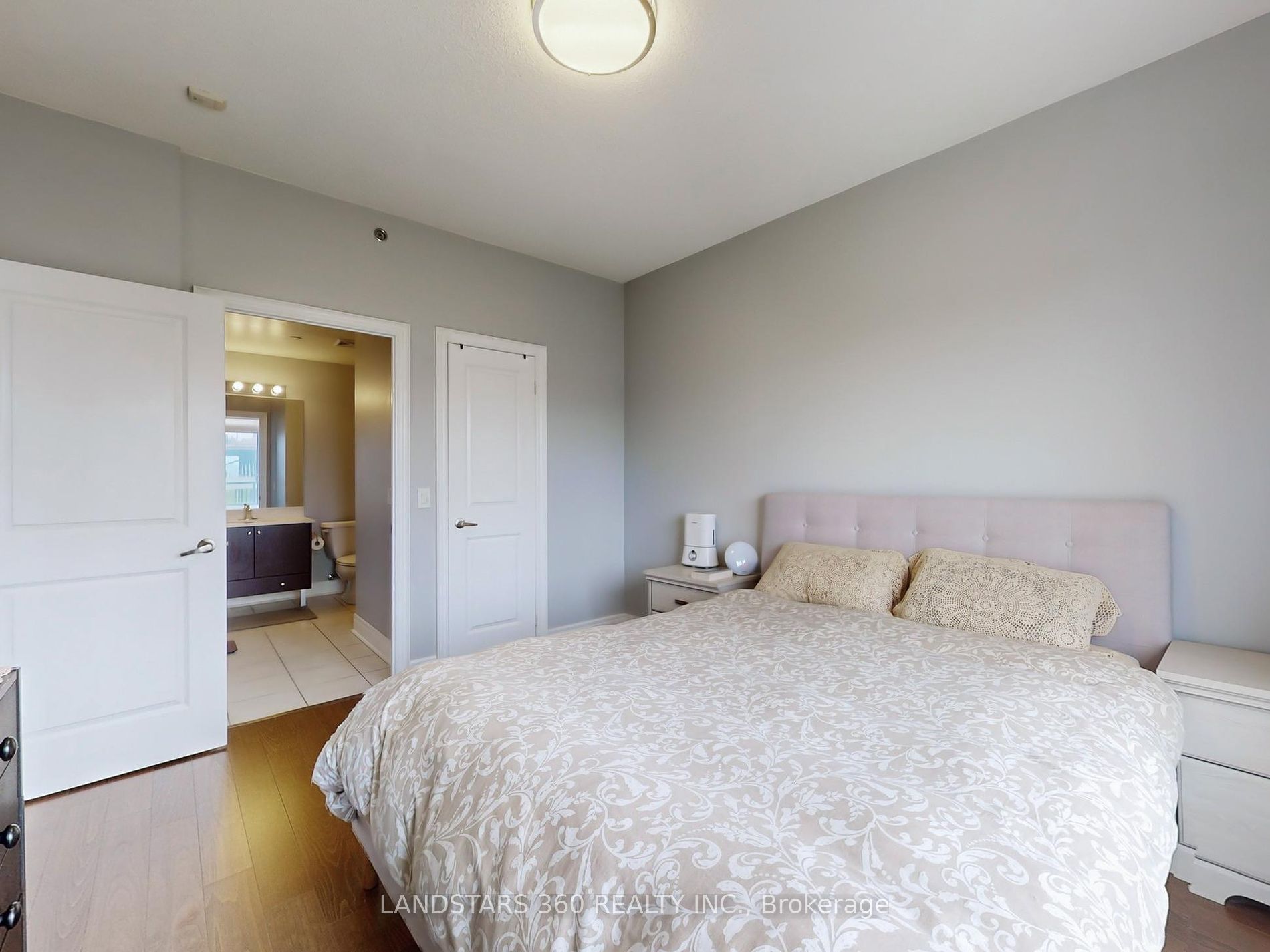 701 Sheppard Avenue W #803