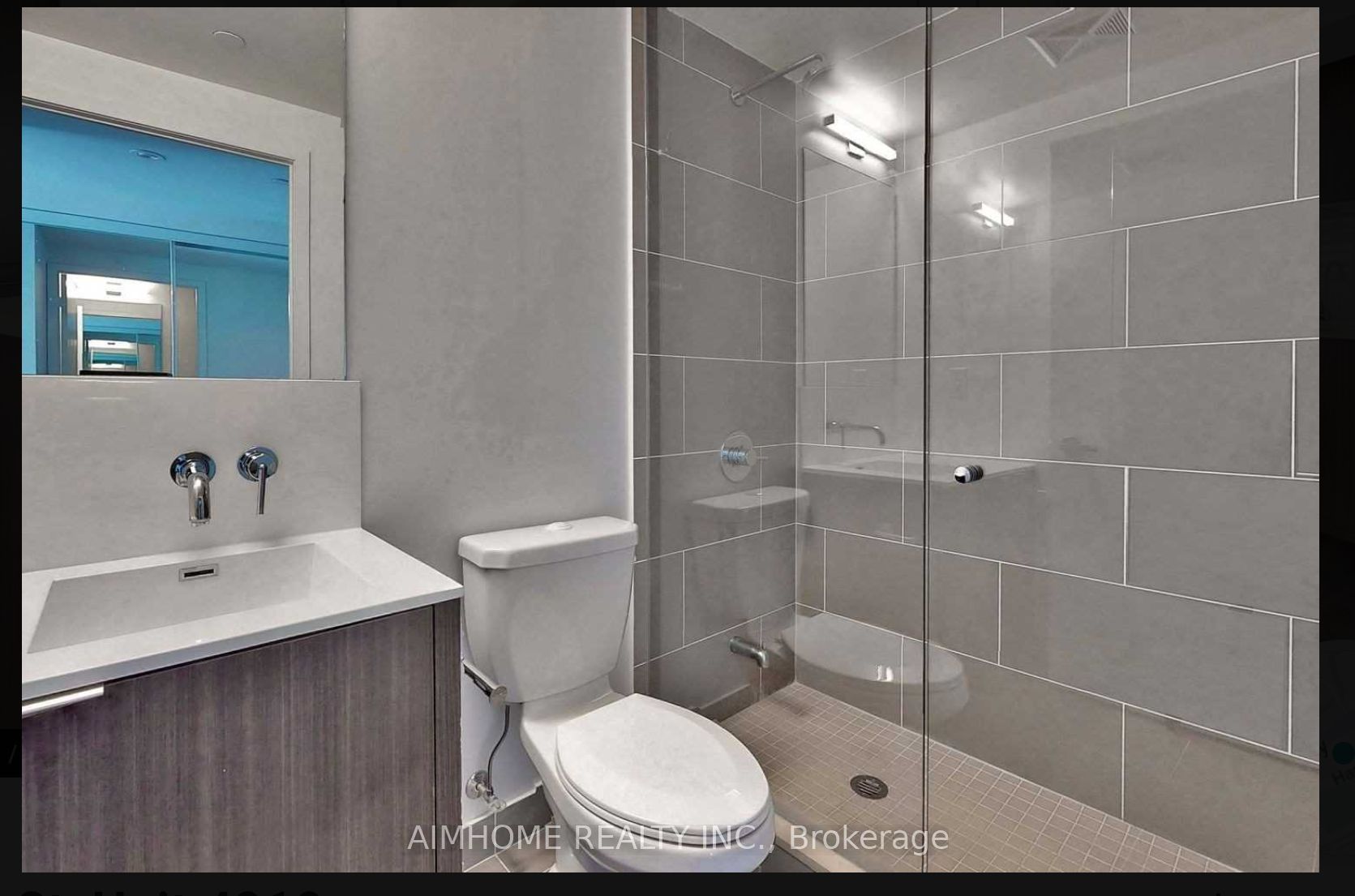 100 Harbour Street #3310