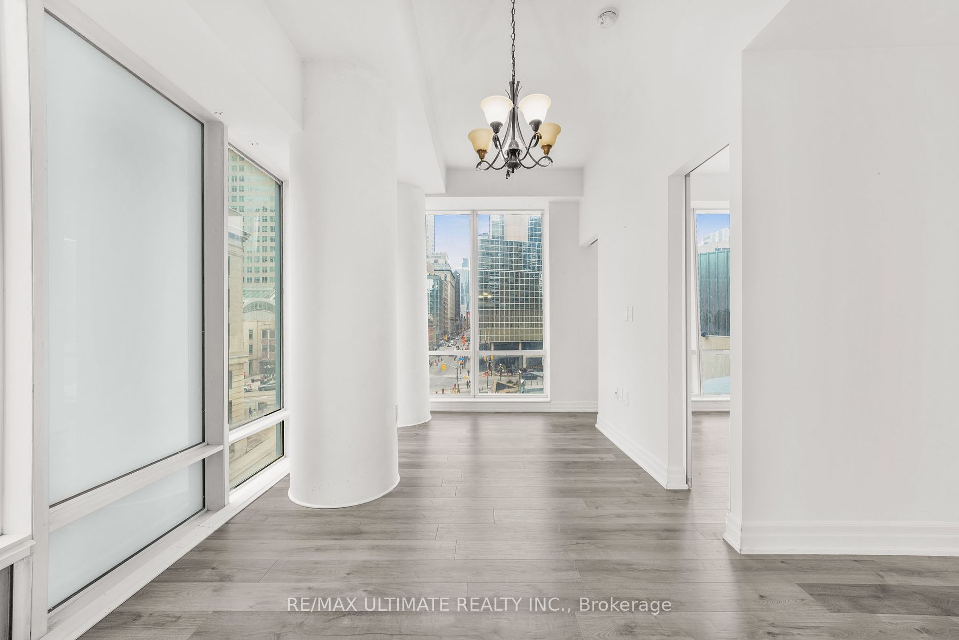 8 The Esplanade St, #506
