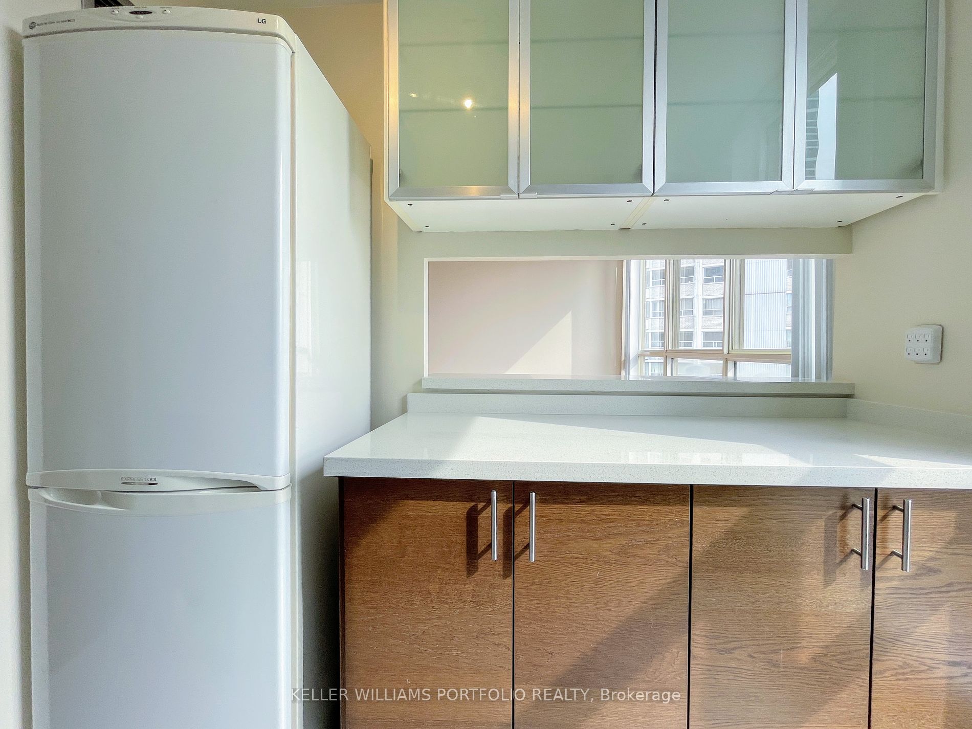 1055 Bay Street, #1802