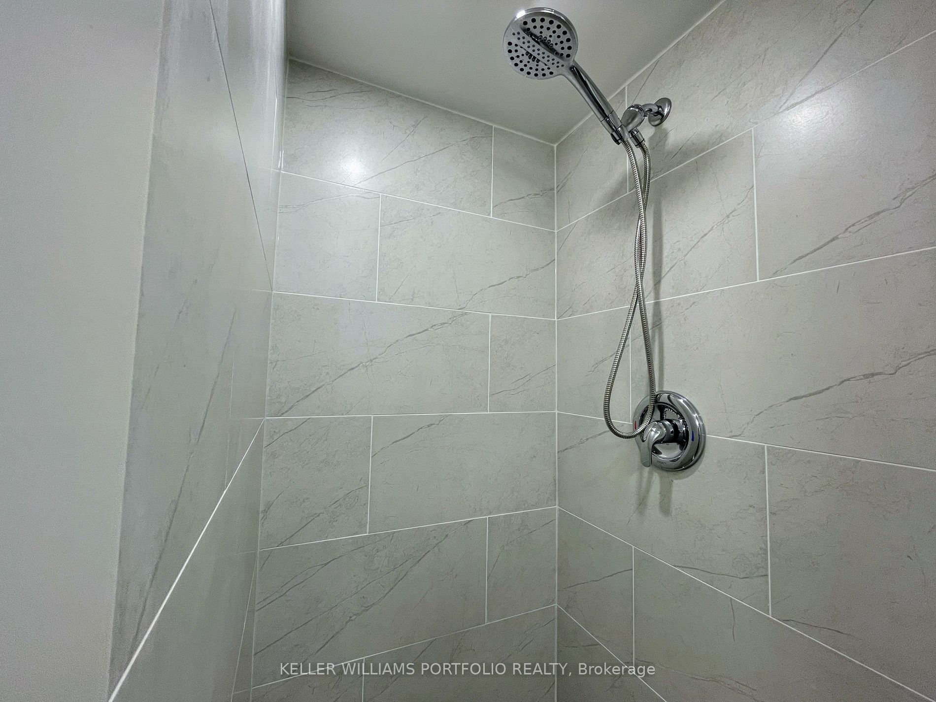 1055 Bay Street, #1802