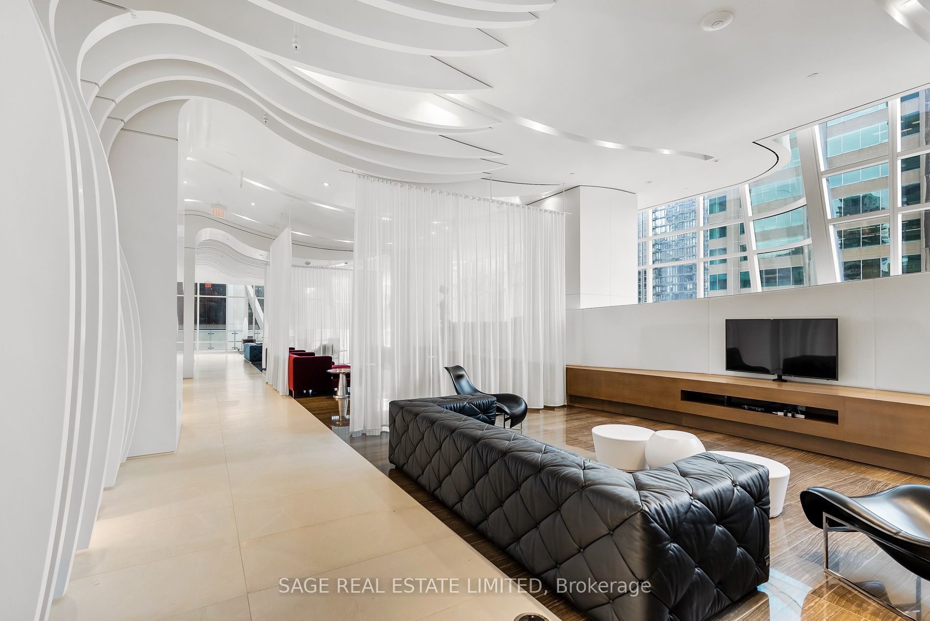 1 Bloor Street E #510