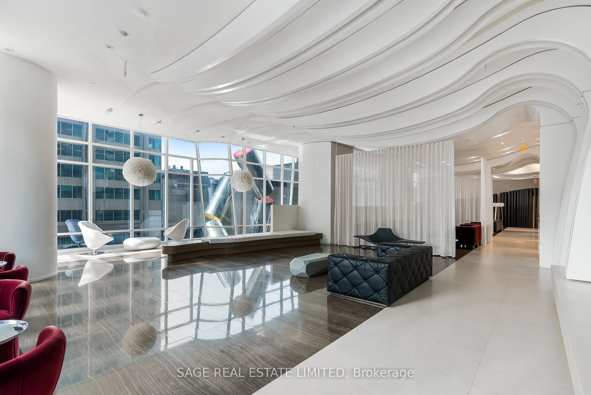 1 Bloor Street E #510