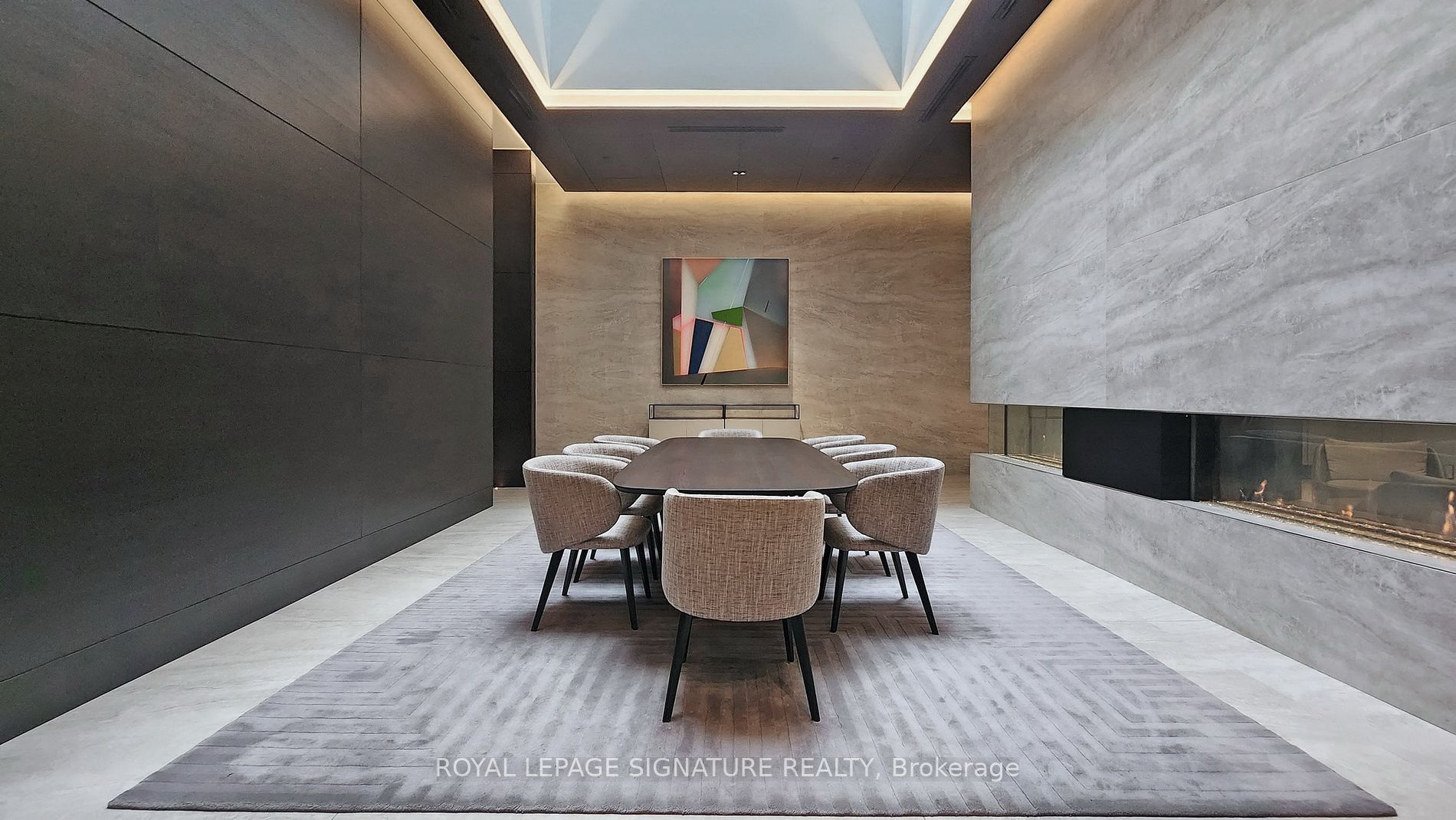2221 Yonge Street, #1808