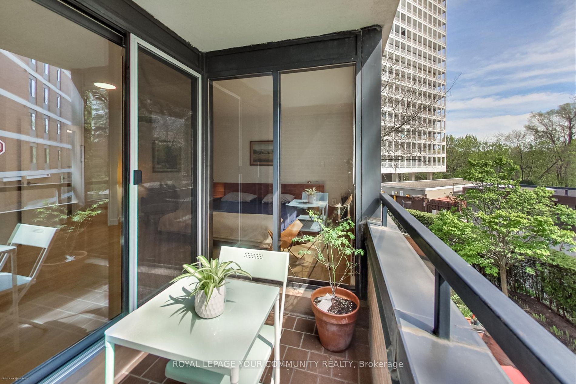 349 St Clair Avenue W #109