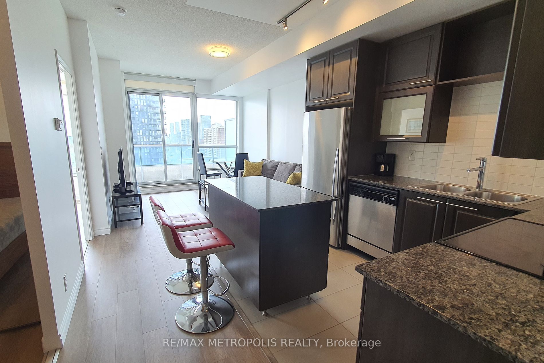 500 Sherbourne Street #2005