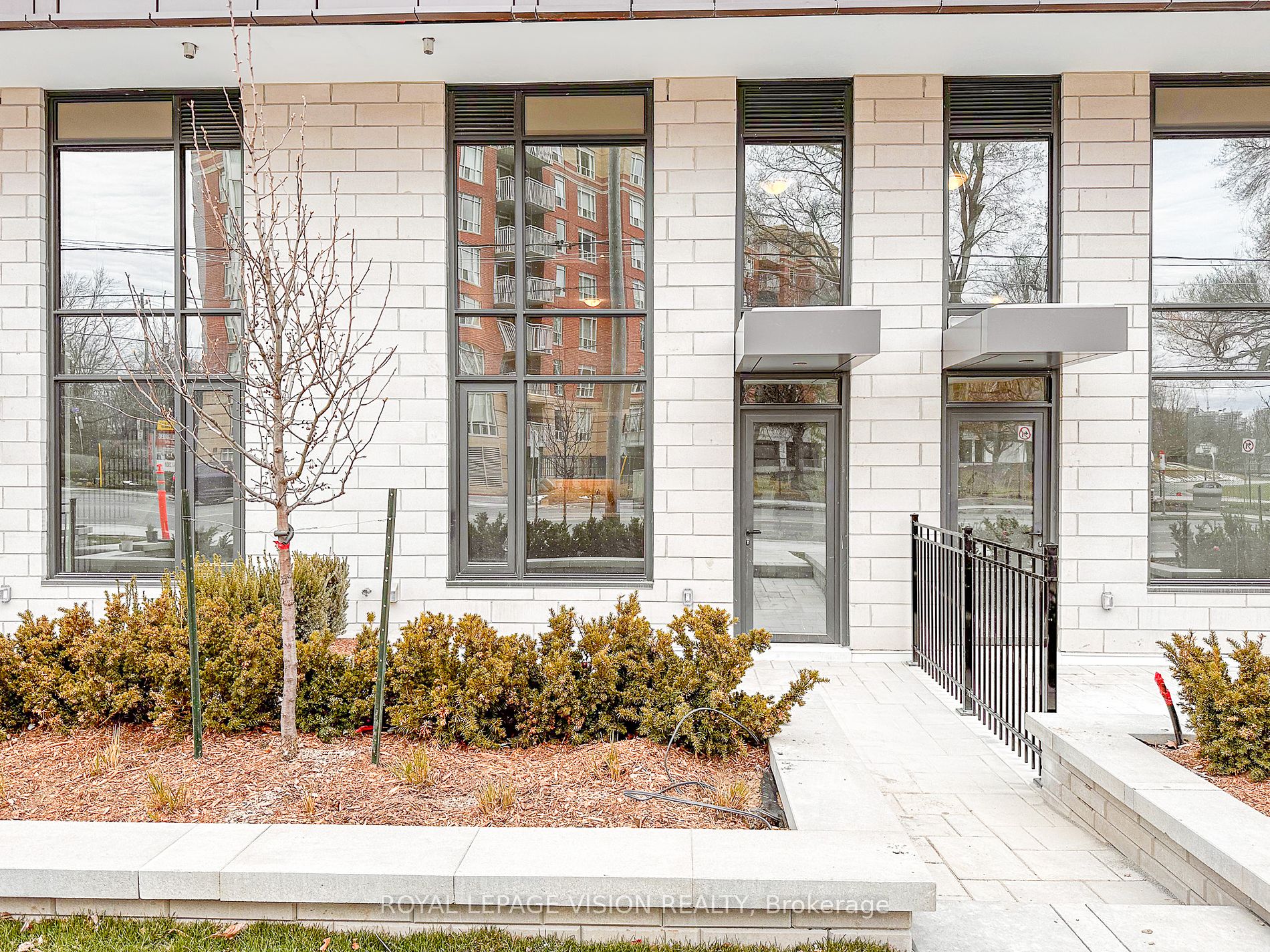 250 Lawrence Avenue W, #105